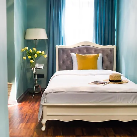 Vintage Boutique 4* Lviv