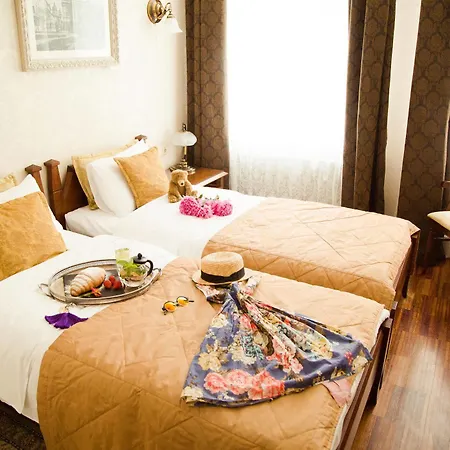 Vintage Boutique Hotel